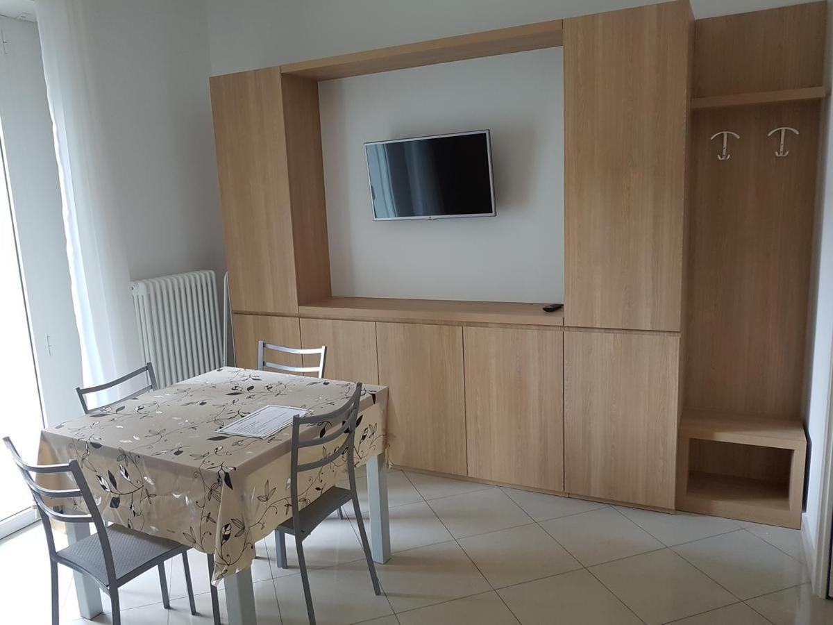 ريميني Residence Perla المظهر الخارجي الصورة