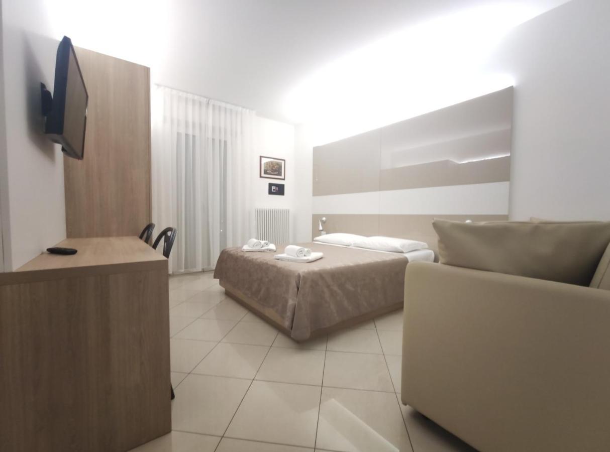 ريميني Residence Perla المظهر الخارجي الصورة