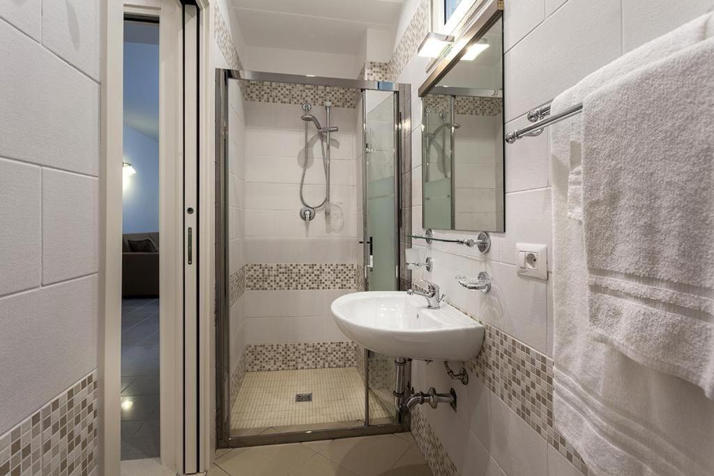 ريميني Residence Perla المظهر الخارجي الصورة