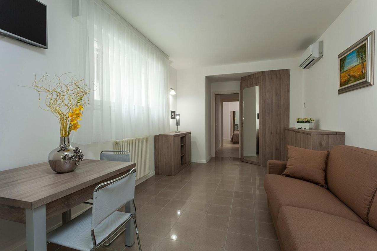 ريميني Residence Perla المظهر الخارجي الصورة