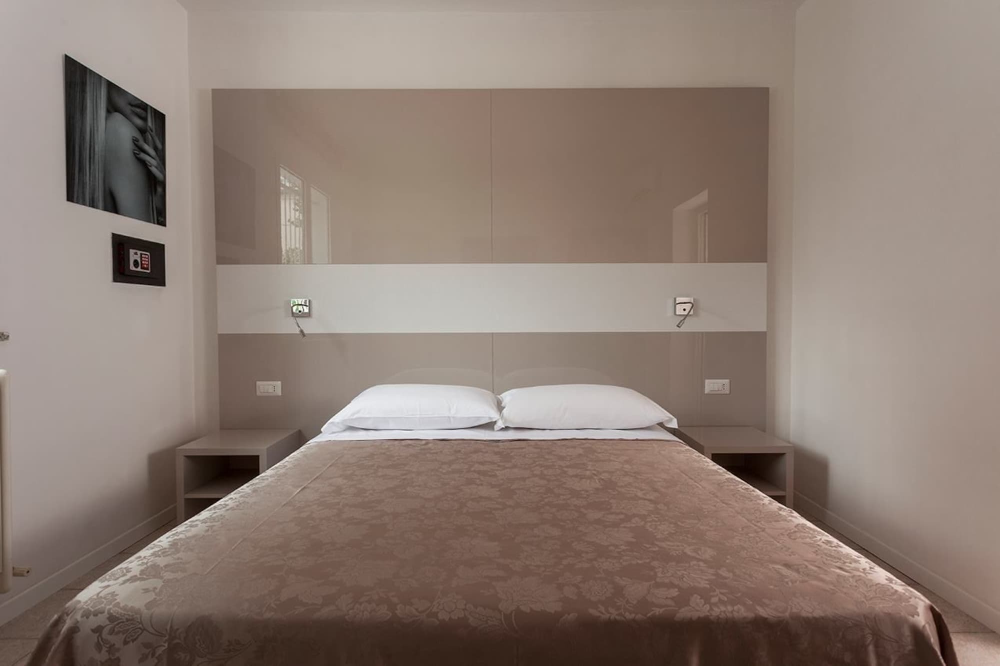 ريميني Residence Perla المظهر الخارجي الصورة